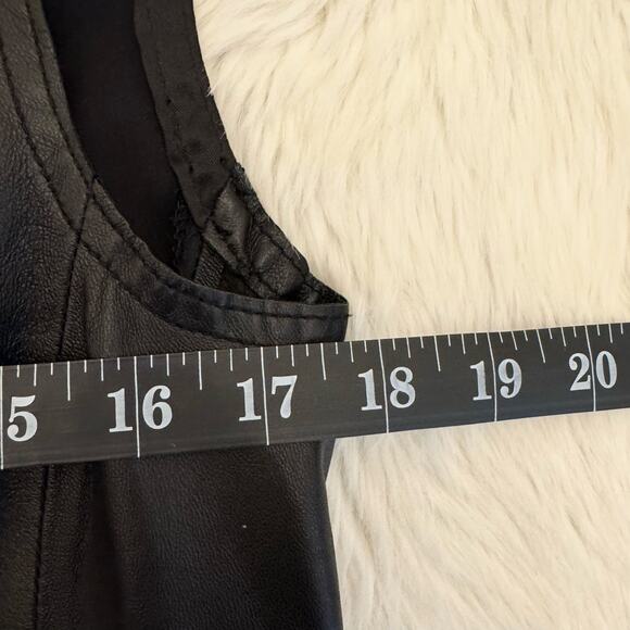 Jones New York Collection Women's Black Sleeveless Leather Shirt 4 - Picture 7 of 8